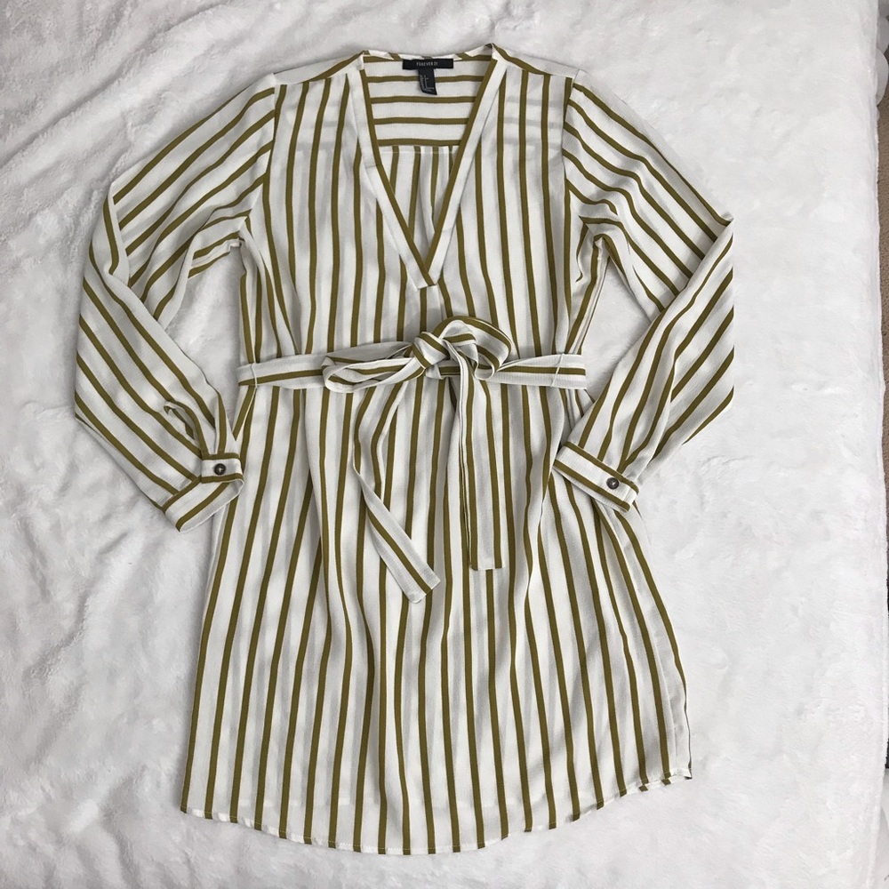 Forever 21, Women’s Dress, Size Small - Picture 6 of 16